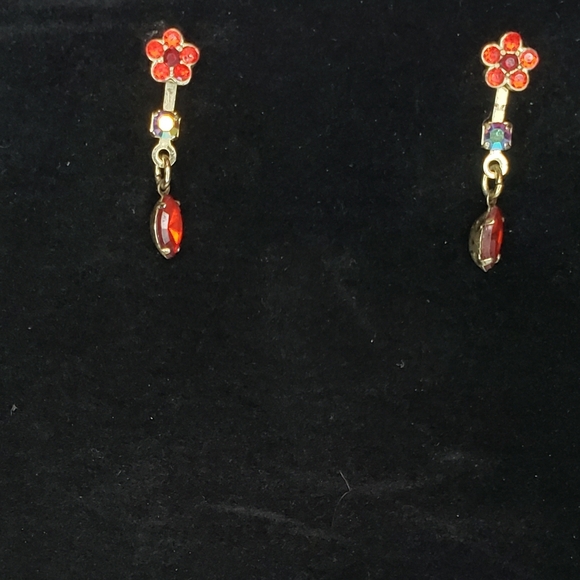 Flower Rhinestone Earrings - Picture 6 of 6